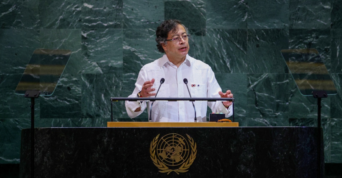 presiden colombia usir diplomat israel